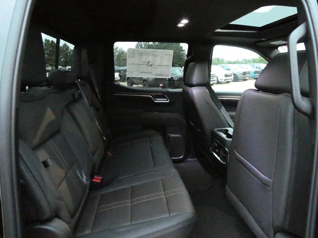 New 2026 Chevrolet Silverado 1500 High Country w/ Technology Package AWD/4WD image 15
