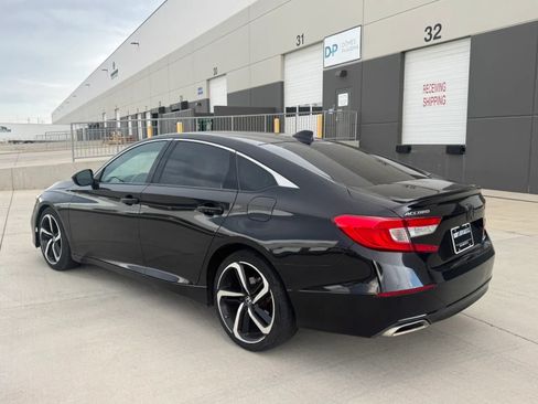 Used 2021 Honda Accord Sport image 3