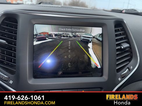 Used 2023 Jeep Cherokee Altitude Lux w/ Lux Elite Package image 24