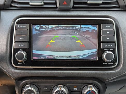 Used 2020 Nissan Versa S image 21