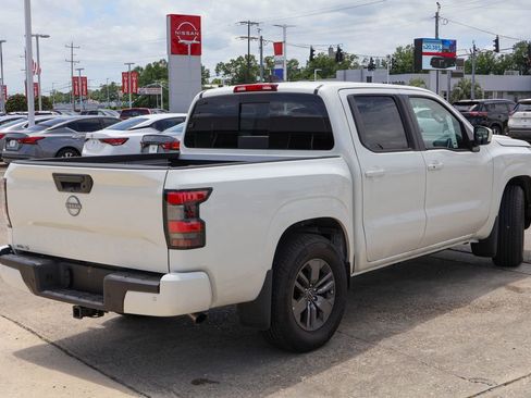 Certified 2025 Nissan Frontier SV w/ SV Convenience Package RWD image 20