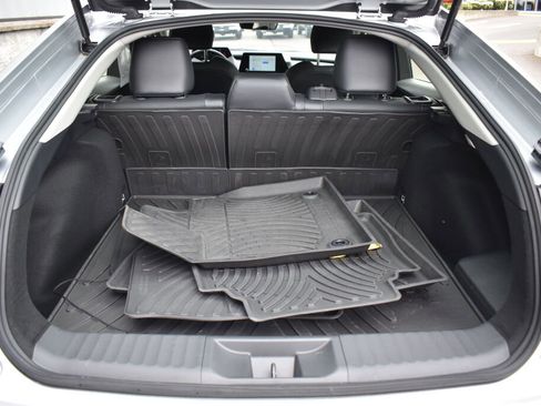 Used 2024 Toyota Prius XLE AWD/4WD image 21