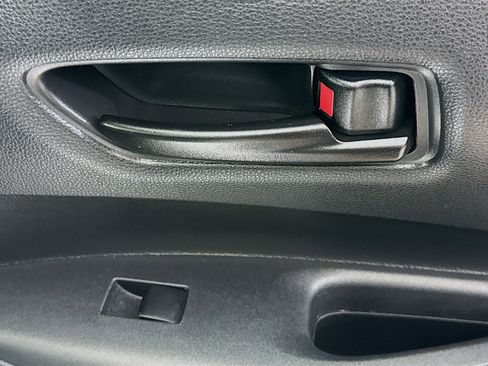 Used 2023 Toyota Corolla LE image 29