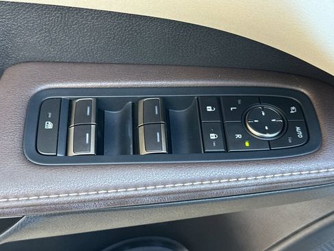 Used 2024 Lexus RX 350 Premium w/ Convenience Package FWD image 12