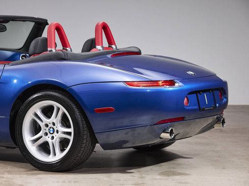 Used 2002 BMW Z8 image 29