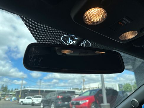 Used 2019 Ford Mustang Coupe RWD image 15