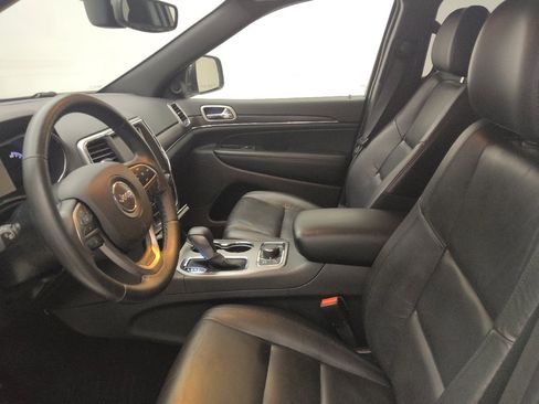 Used 2018 Jeep Grand Cherokee Limited AWD/4WD image 17