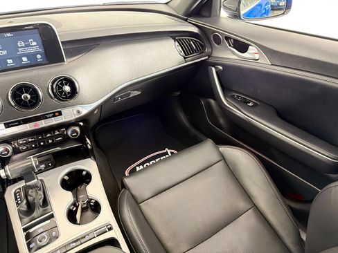 Used 2021 Kia Stinger GT AWD/4WD image 34