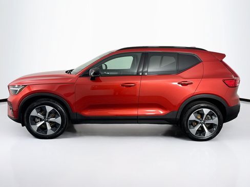 Used 2023 Volvo XC40 B5 Ultimate AWD/4WD image 11