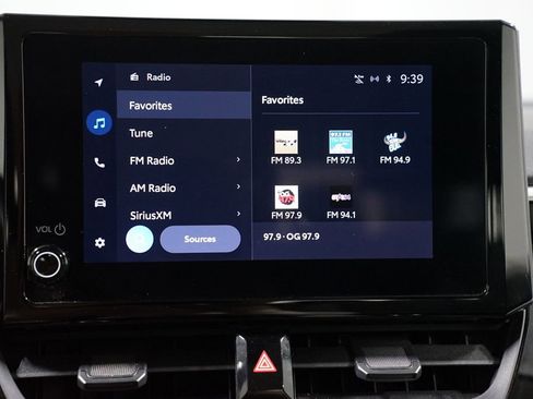 Certified 2023 Toyota Corolla LE image 18