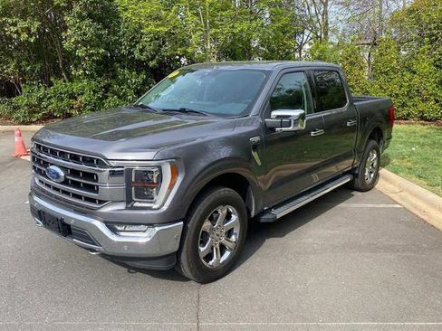 Used 2022 Ford F150 Lariat w/ Equipment Group 502A High AWD/4WD image 3