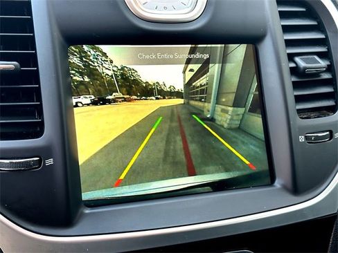 Used 2023 Chrysler 300 Touring L w/ Popular Equipment Group image 15