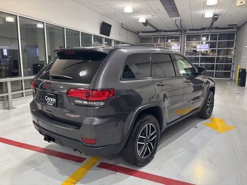 Used 2020 Jeep Grand Cherokee Trailhawk w/ Trailhawk Luxury Group image 8