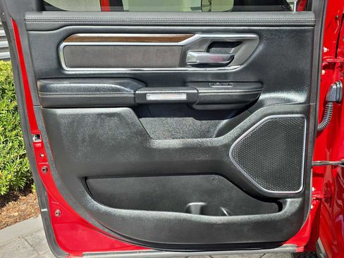 Used 2021 RAM 1500 Laramie image 14