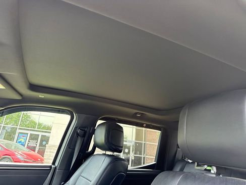 Used 2024 Toyota Tundra Platinum AWD/4WD image 13