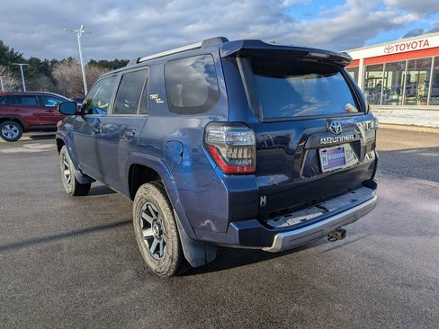 Used 2018 Toyota 4Runner TRD Off-Road Premium image 3