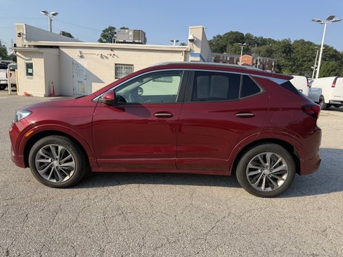 Used 2023 Buick Encore GX Select w/ Sport Touring Package FWD image 4