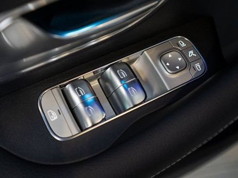 Certified 2026 Mercedes-Benz GLS 450 4MATIC image 15