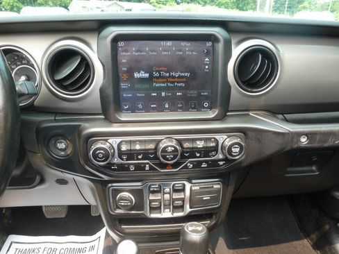 Used 2021 Jeep Wrangler Unlimited Sport w/ Sun And Sound Package AWD/4WD image 34