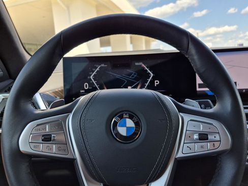Certified 2024 BMW X7 xDrive40i w/ Executive Package AWD/4WD image 29