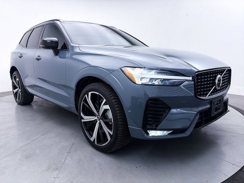Used 2023 Volvo XC60 B6 Ultimate w/ Protection Package Premier image 13