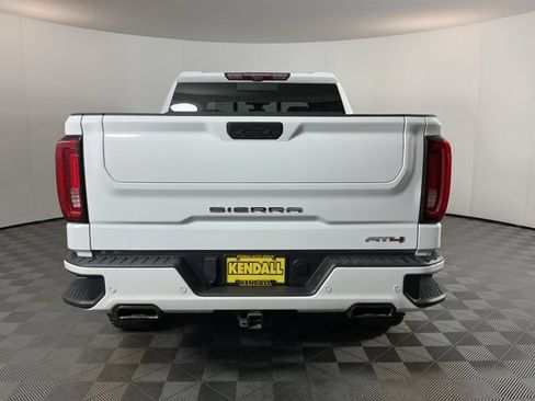 Used 2020 GMC Sierra 1500 AT4 w/ Off-Road Performance Package AWD/4WD image 5