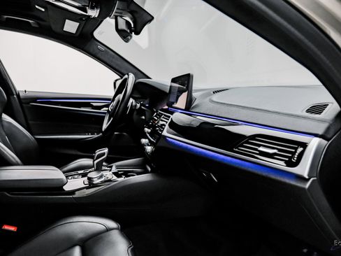 Used 2022 BMW M5 w/ Competition Package image 48