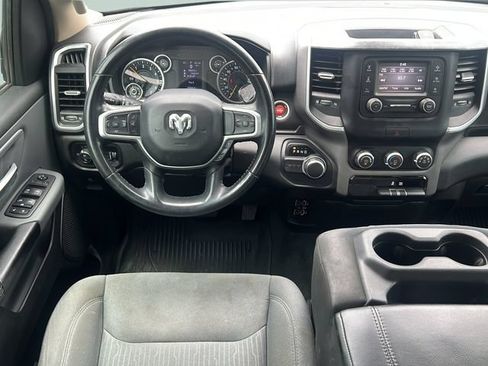 Used 2020 RAM 1500 Big Horn RWD image 16