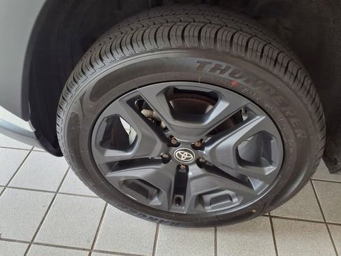 Used 2024 Toyota RAV4 Adventure AWD/4WD image 5