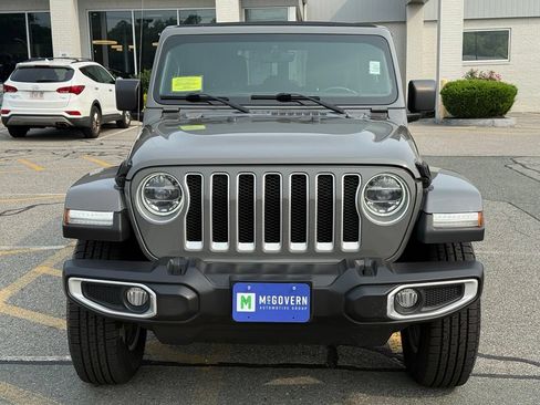 Used 2021 Jeep Wrangler Unlimited Sahara w/ Uconnect 4C Nav & Sound Group AWD/4WD image 9