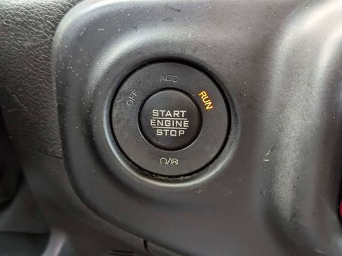Used 2021 Jeep Wrangler Rubicon AWD/4WD image 31