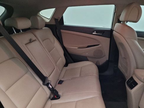 Used 2018 Hyundai Tucson SEL Plus FWD image 19