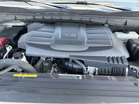 Used 2021 Nissan Titan Platinum Reserve w/ Moonroof Package AWD/4WD image 26