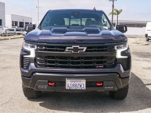 Used 2023 Chevrolet Silverado 1500 LT Trail Boss w/ Convenience Package II AWD/4WD image 2