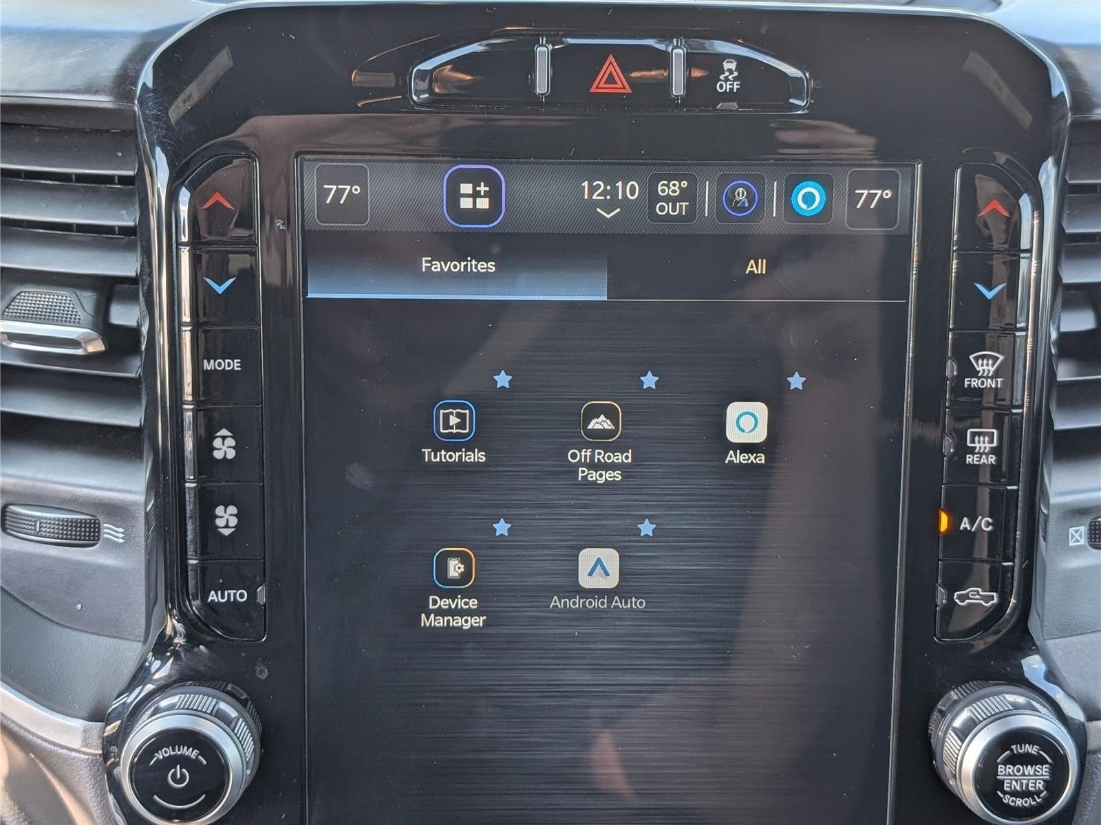 Used 2024 RAM 2500 Big Horn w/ Night Edition AWD/4WD image 31