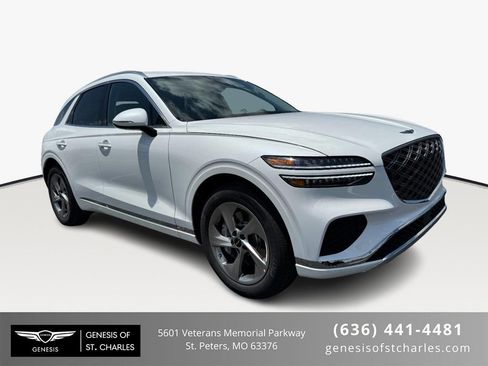 Used 2026 Genesis GV70 2.5T Select AWD/4WD image 1