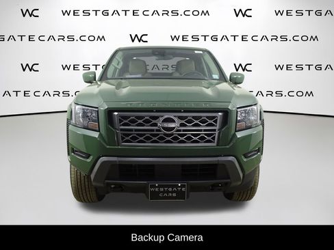 Used 2023 Nissan Frontier SV w/ Technology Package image 2