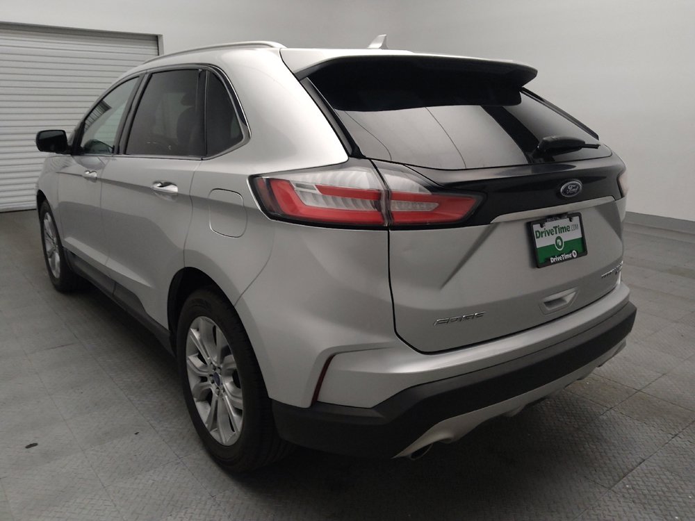Used 2019 Ford Edge Titanium FWD image 5