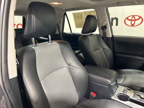 Used 2024 Toyota 4Runner SR5 Premium w/ Moonroof Package AWD/4WD image 12
