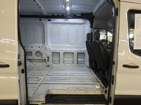 Used 2023 Ford Transit 250 Medium Roof AWD image 21