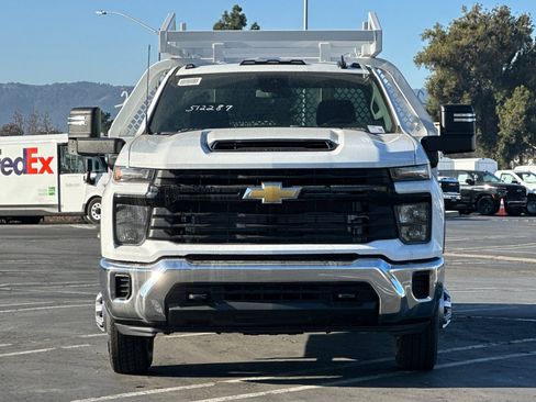 New 2026 Chevrolet Silverado 3500 W/T w/ WT Convenience Package image 9