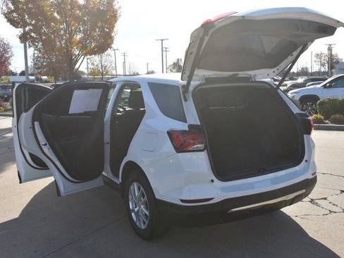 Used 2022 Chevrolet Equinox LT image 15