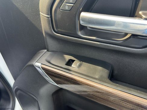 Used 2023 Chevrolet Silverado 2500 LT w/ Convenience Package image 34