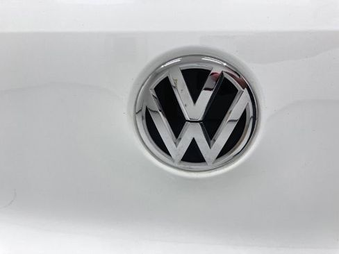 Used 2014 Volkswagen Tiguan SEL image 12