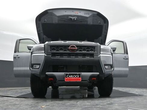 Used 2025 Nissan Frontier PRO-4X image 49