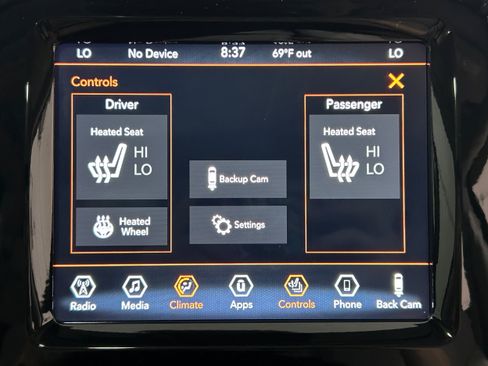 Used 2021 Jeep Cherokee Limited w/ Trailer Tow Group AWD/4WD image 8