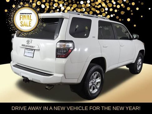 Used 2016 Toyota 4Runner SR5 image 6