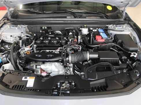 Used 2025 Honda Accord SE image 8