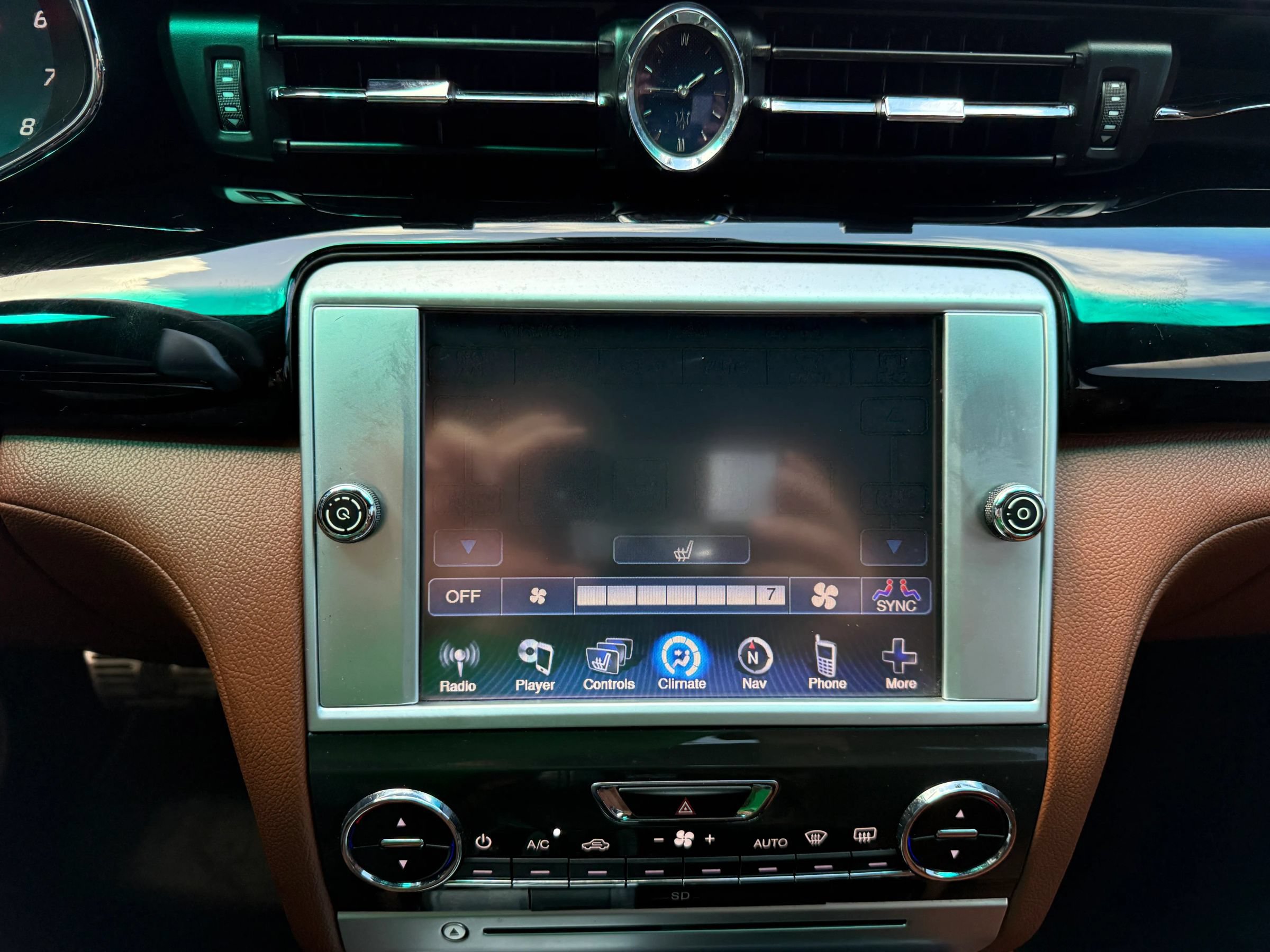 Used 2015 Maserati Quattroporte S Q4 AWD/4WD image 36