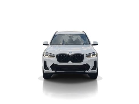 Used 2024 BMW X3 sDrive30i w/ Premium Package RWD image 3